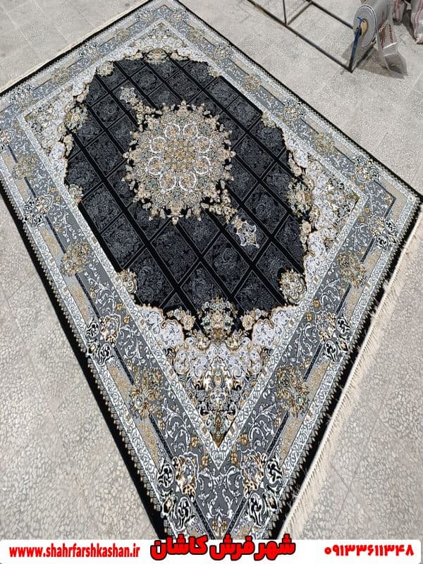 فرش خشتی سرمه ای طلاکوب مدل رومینا — تصویر ۳