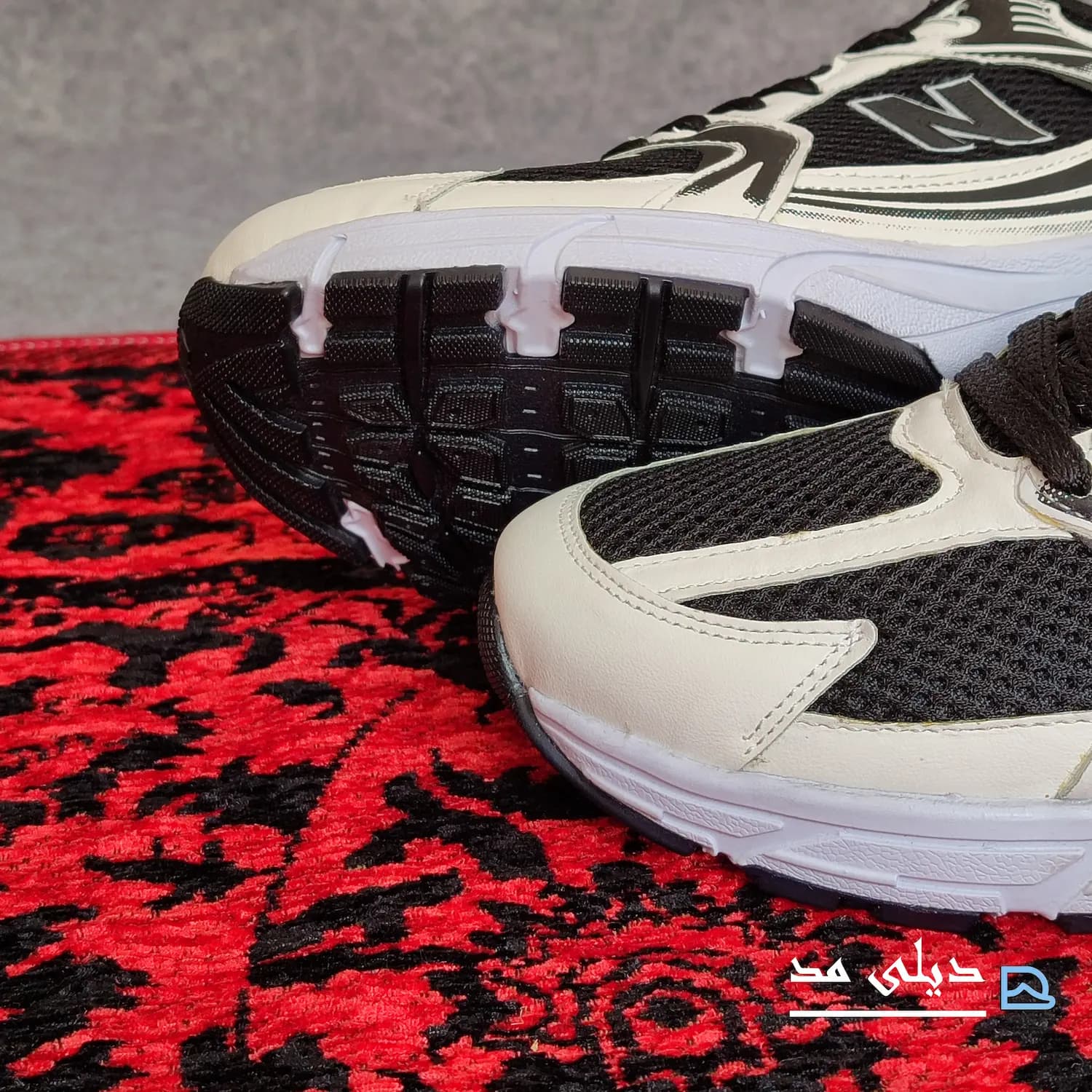 کتانی مردانه نیوبالانس 530 سفید مشکی | New balance 530 — تصویر ۸