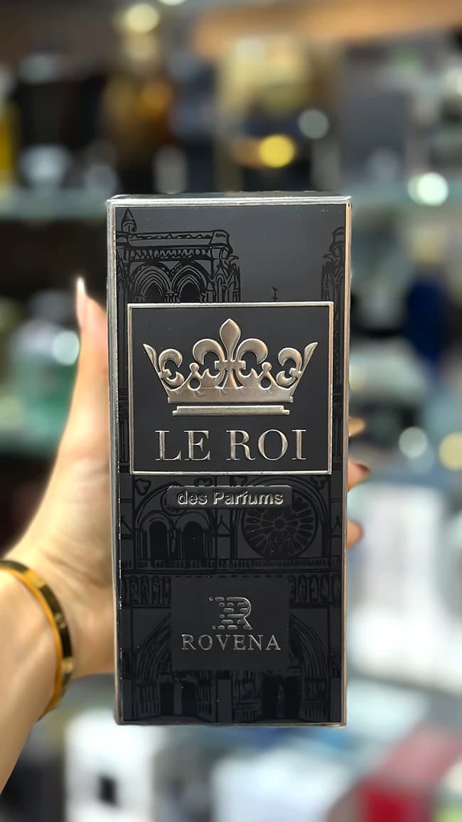 ادکلن مردانه روونا مدل Le Roi با رایحه تام فورد فاکینگ فابولوس 100 میل — تصویر ۳
