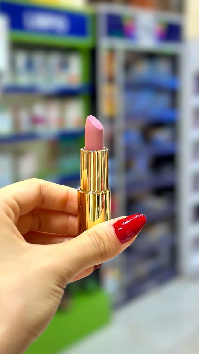 رژ لب جامد لوسمنت مدل Long Lasting شماره L401 حاوی روغن آرگان — تصویر ۳