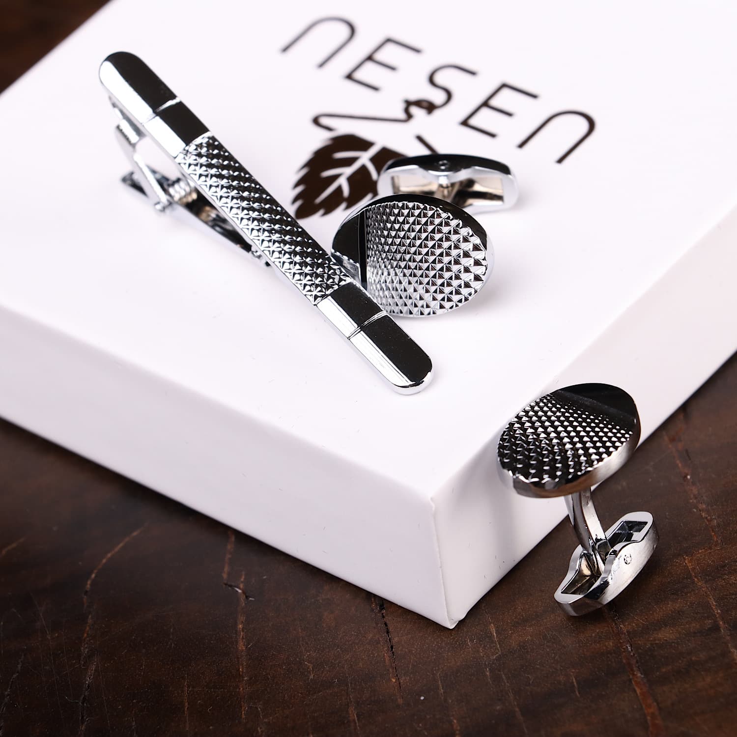 دکمه سردست و گیره کراوات نقره‌ای NESEN کد N17