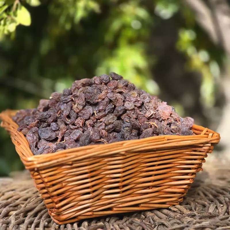 مویز گوشتی و درشت و ریز آفتاب خشک انگور فخری یک کیلویی