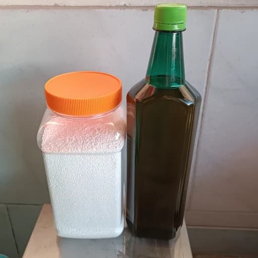 روغن سبزه و پتاسیم کربنات