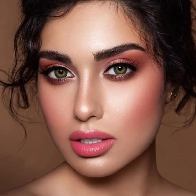 لنز سبز عسلی