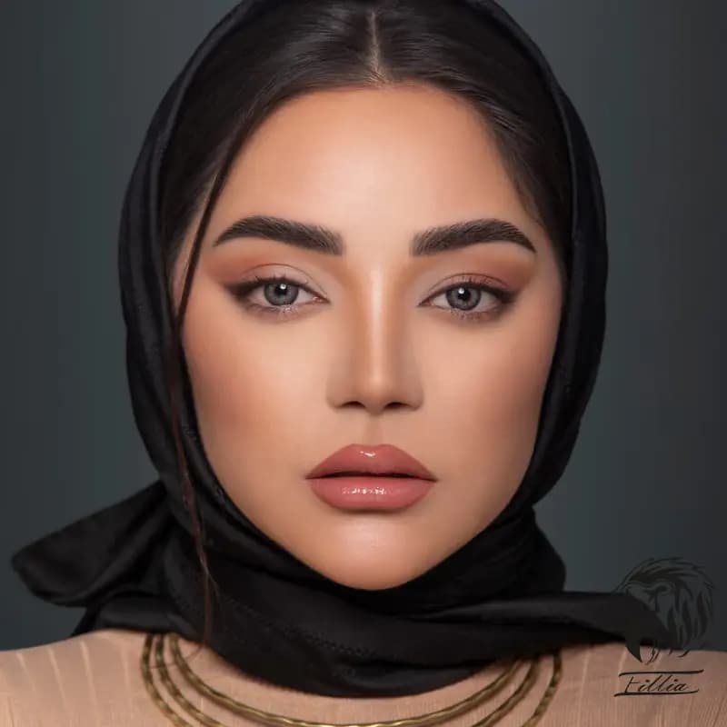 لنز سبز روشن اپتی کالر مدل Rita Grey — تصویر ۳