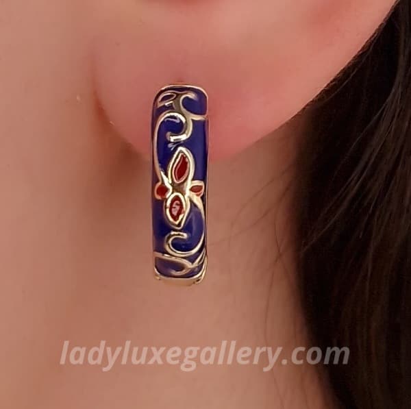 گوشواره میناکاری حلقه‌ای آبی سرمه‌ای — تصویر ۲