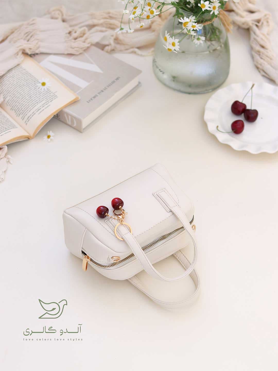 کیف دستی دوشی پینک چری — تصویر ۷