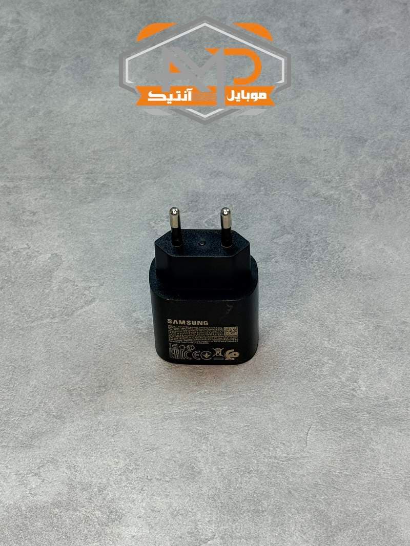 شارژر 25 وات سامسونگ یک رو آی سی مدل EP_TA800 دو پین — تصویر ۳