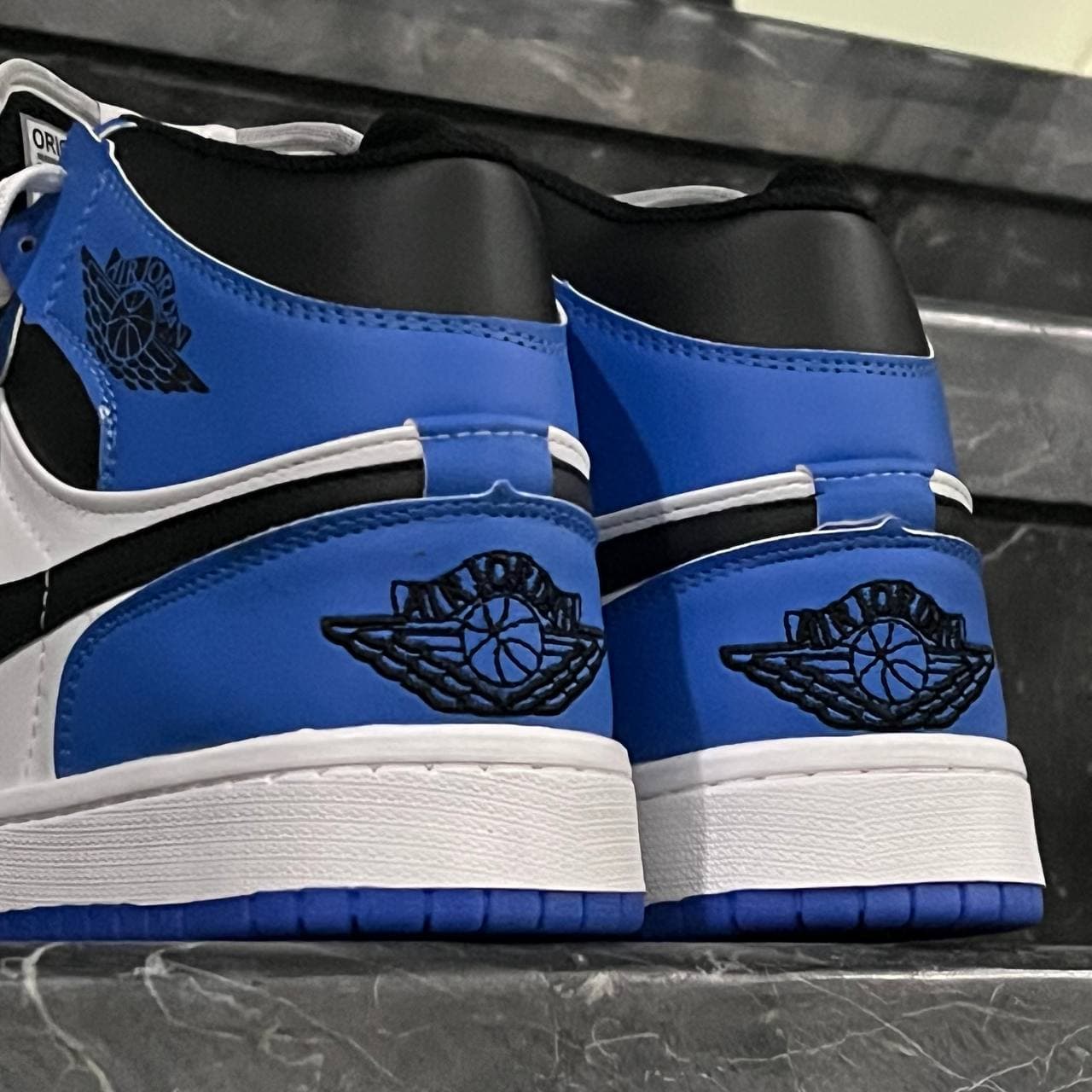 کفش کتانی مردانه نایک جردن 1 ساقدار سفید آبی Nike Jordan 1 — تصویر ۳