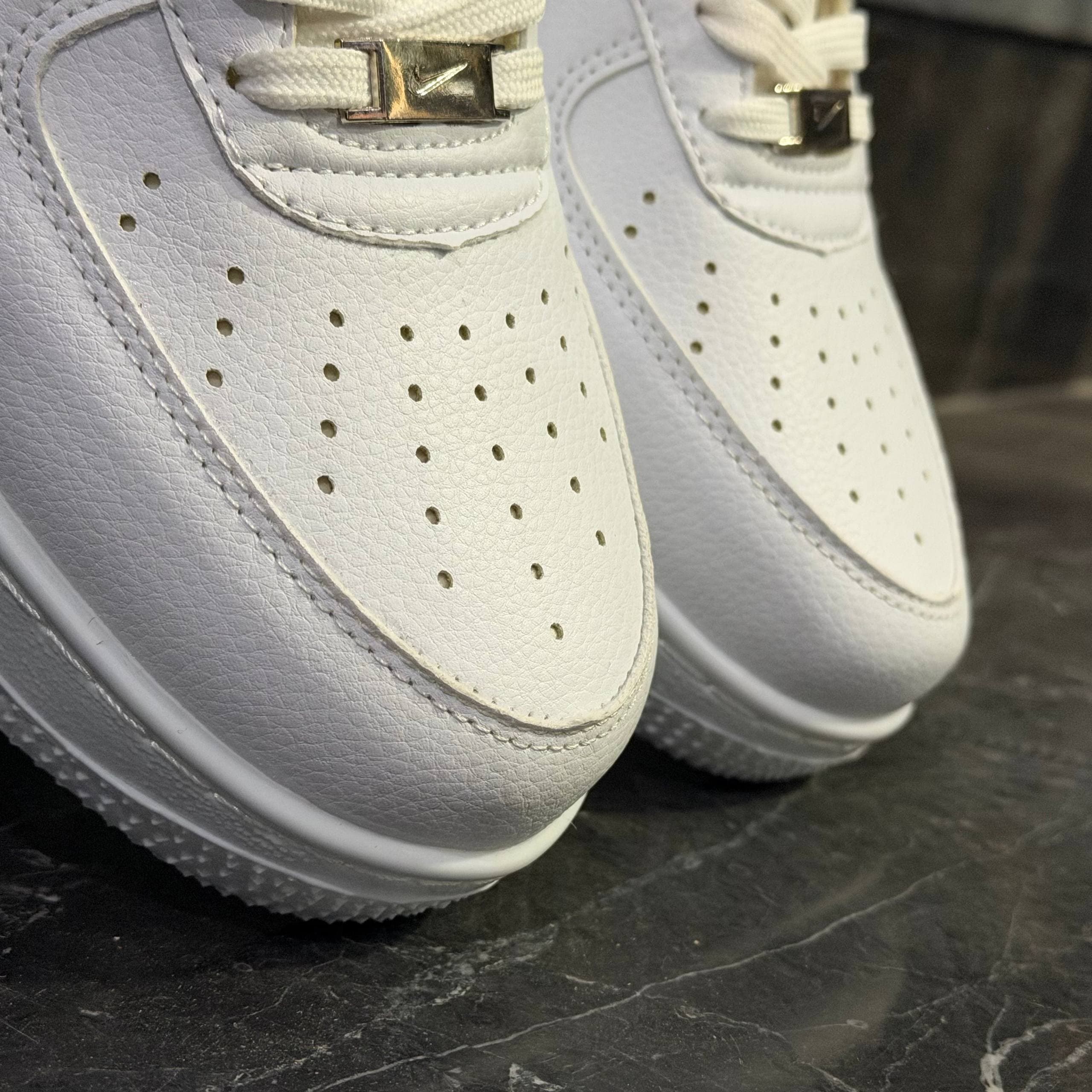 کفش کتانی مردانه نایک ایرفورس سفید نایک مشکی Nike Air Force — تصویر ۳