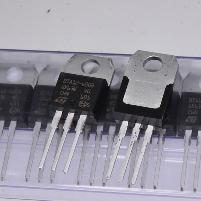 ترایاک BTA12-600BRG