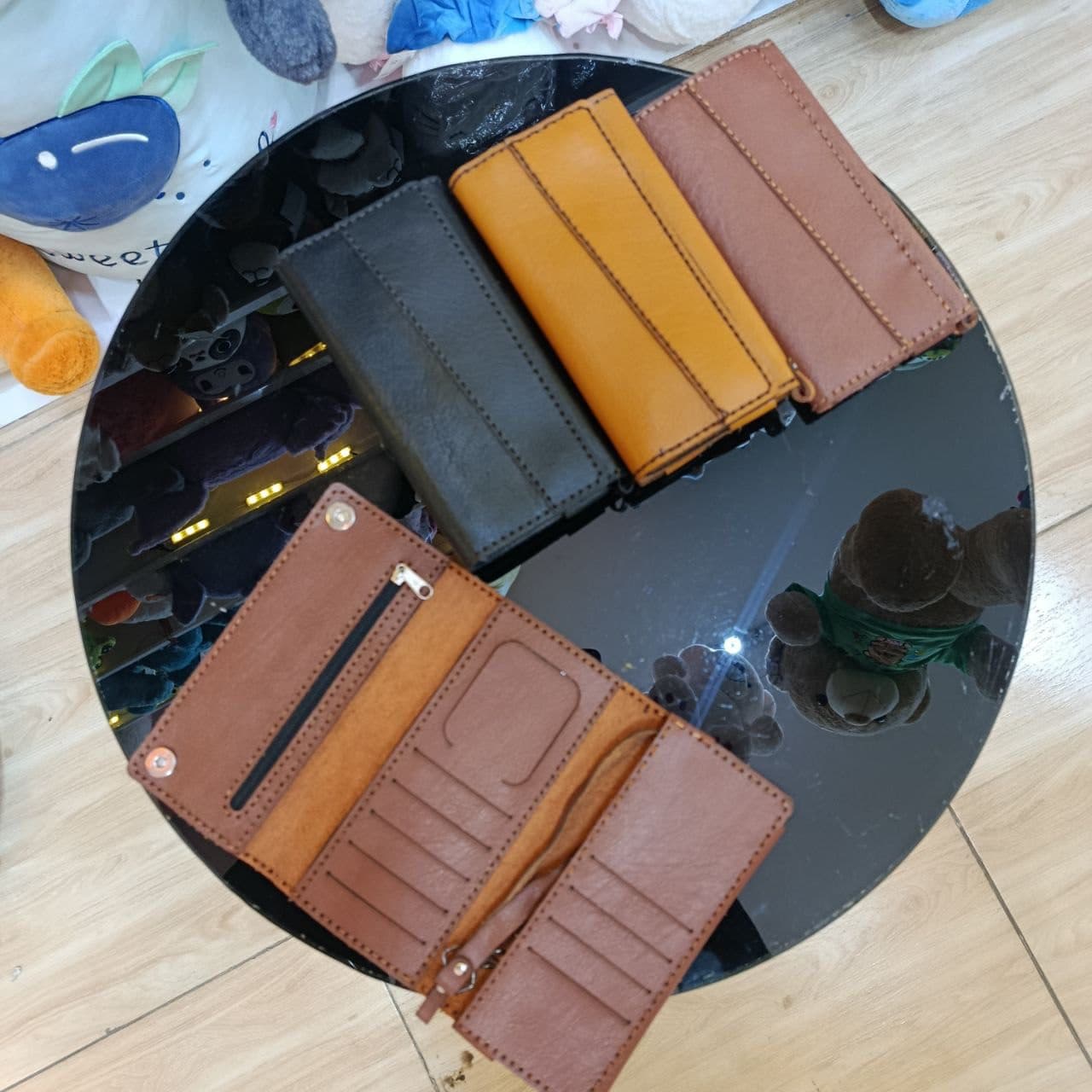 کیف چرم تک