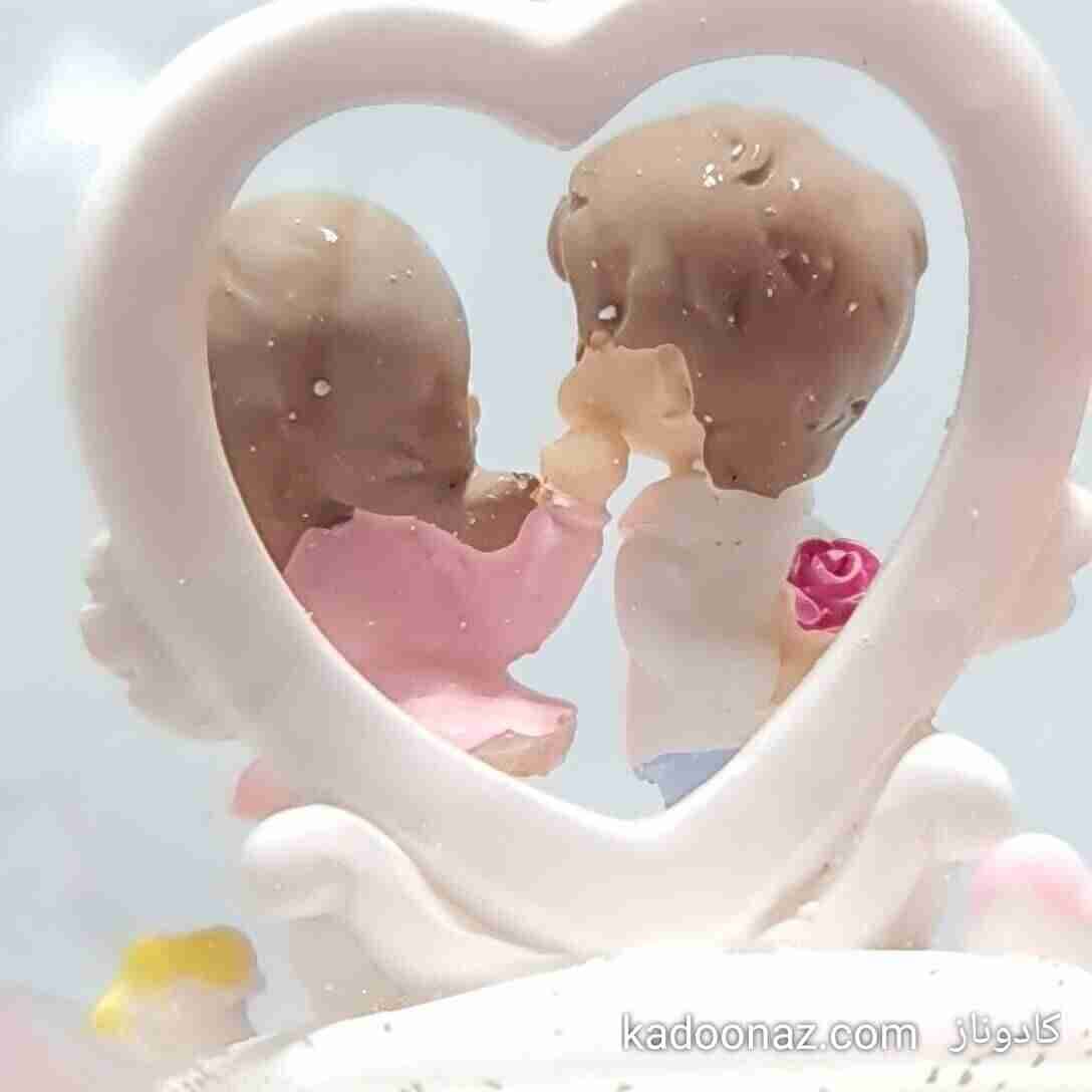 گوی شیشه ای بزرگ چرخان موزیکال عشق بیپایان — تصویر ۶