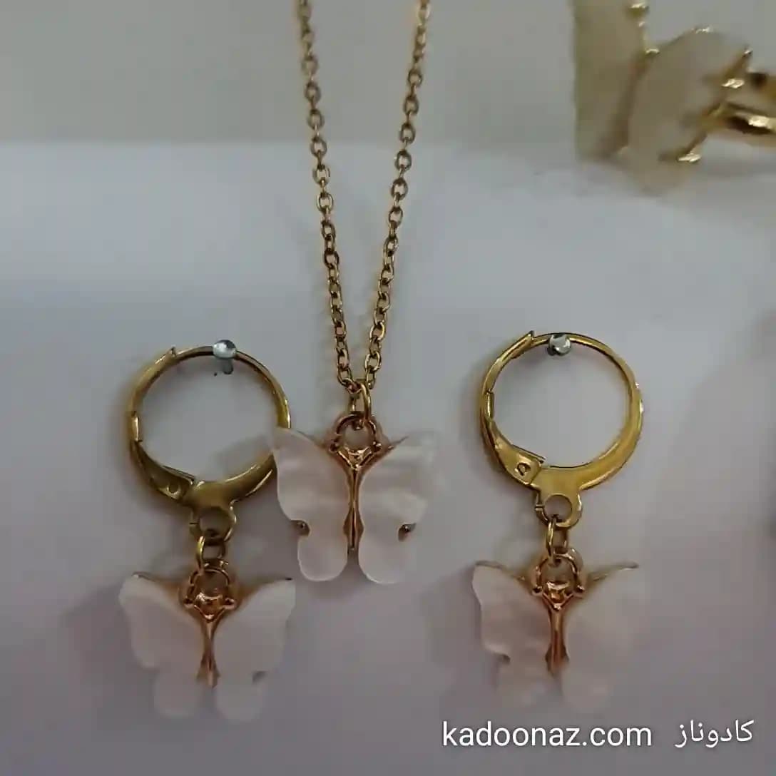 ست هدیه دخترانه سپیداژ (ساعت، دستبند، انگشتر، گوشواره، گردنبند) — تصویر ۷