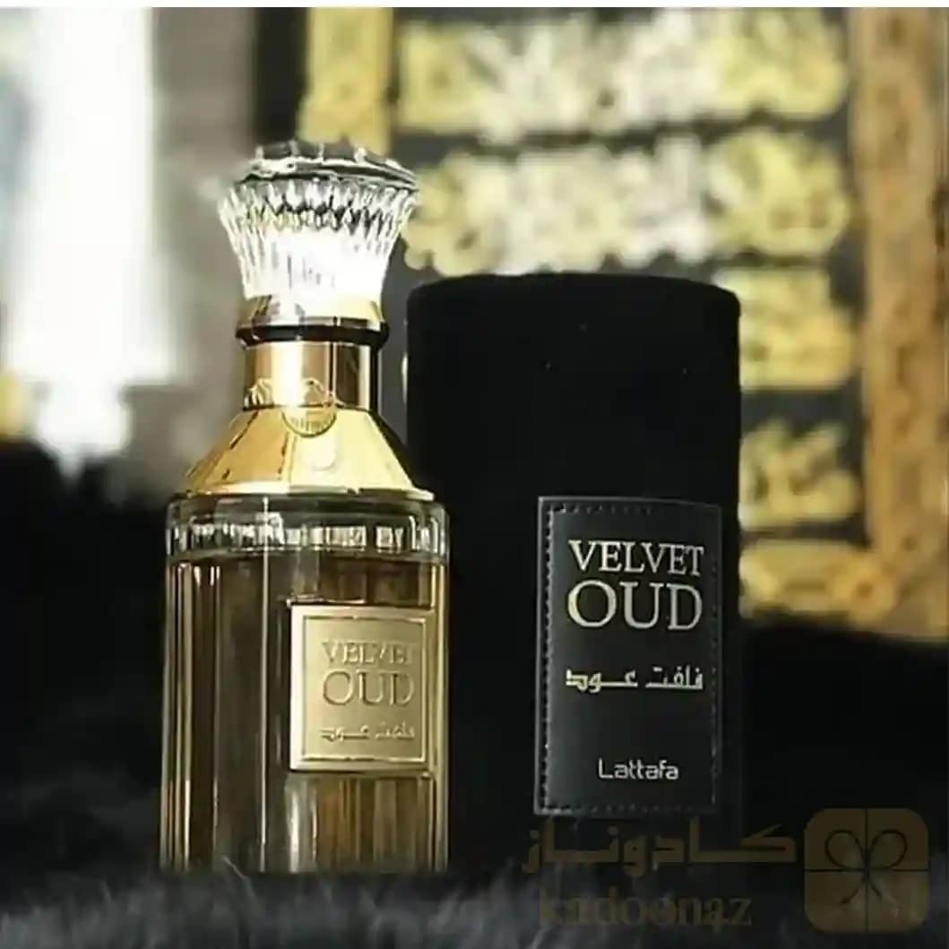 ادکلن ولوت عود لطافه ۱۰۰میل رایحه توسکان لدر و آمبر لدر تامفورد — تصویر ۵