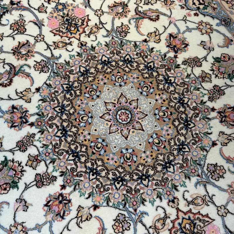 جفت قالیچه پرده ای نایین کد 110093 — تصویر ۵
