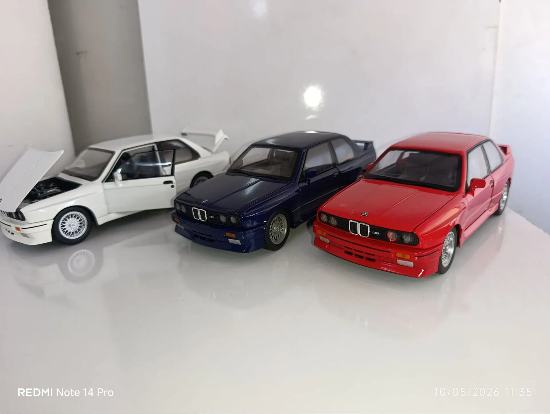 اسباب بازی ماشین فلزی سایز1/24 BMW سری M3 — تصویر ۲