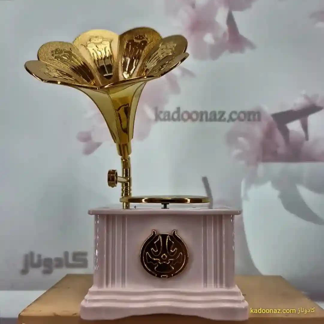 دکوری – جعبه موسیقی و موزیکال باکس گرامافون قدیمی متحرک سفید طلائی — تصویر ۳