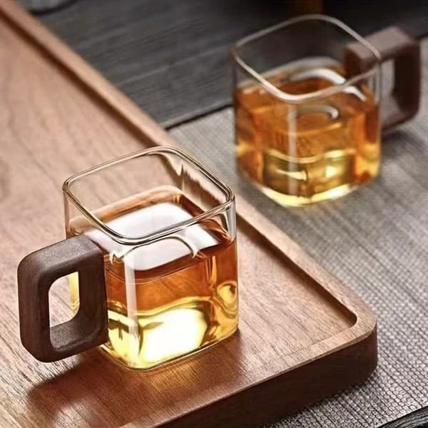 فنجان پیرکس مربعی دسته چوبی وارداتی