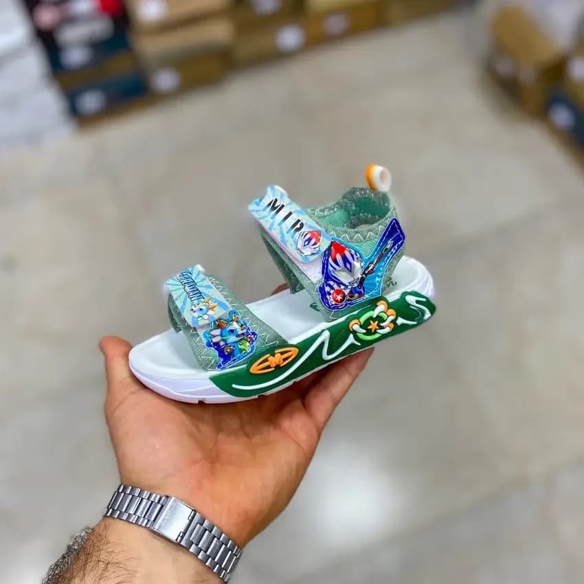 صندل بچه گانه مگامن — تصویر ۲