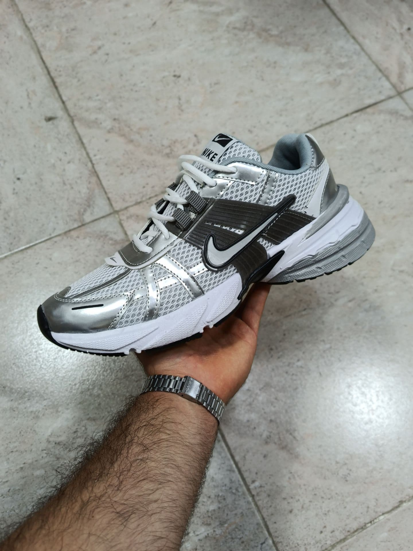 کتونی کفش وی تو کی مردانه v2k nike — تصویر ۳