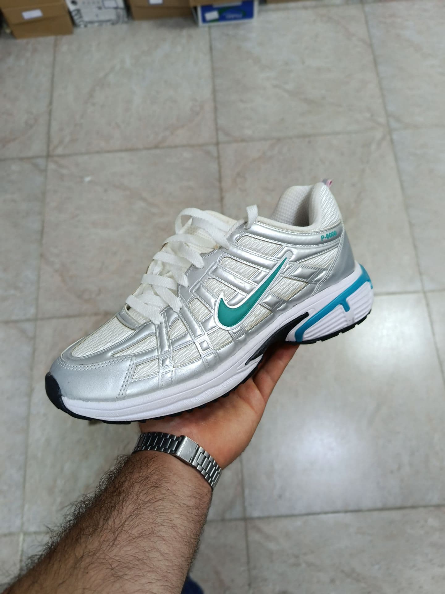 کتونی اسپرت مردانه نایک P-6000 سبک و راحت | مناسب پیاده‌روی روزمره — تصویر ۴