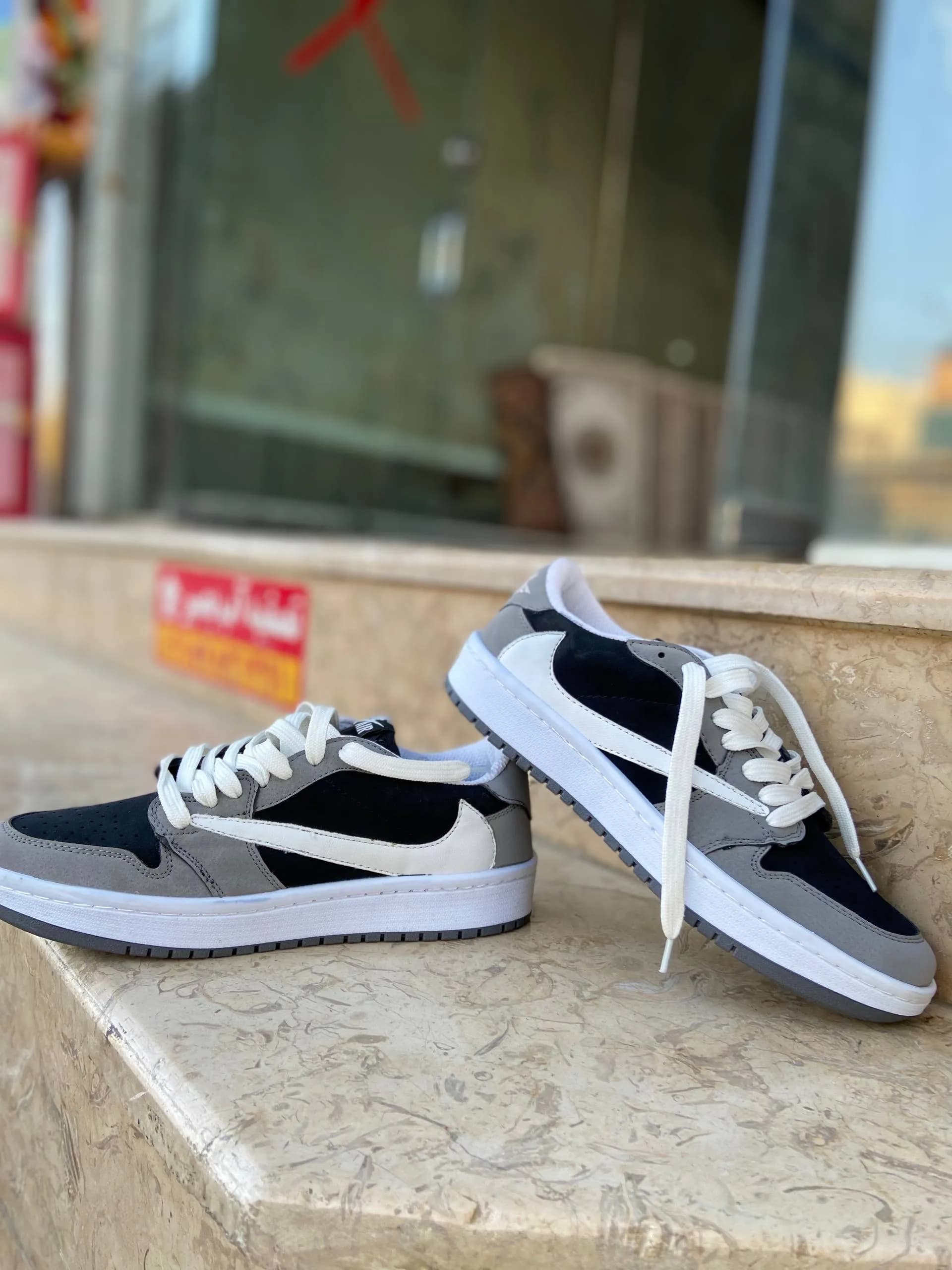 کتانی نایک تراویس | Travis Scott زیره عطری — تصویر ۵