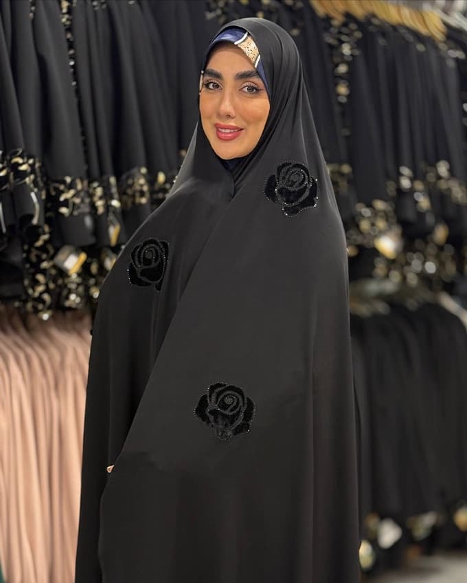چادر دوخت سنتی ایرانی بولگاری نگین ومخمل 9