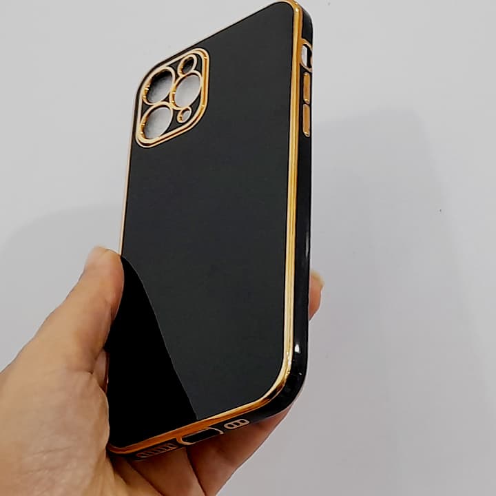 قاب گوشی آیفون iPhone 11 pro مدل دور طلایی مای کیس — تصویر ۳