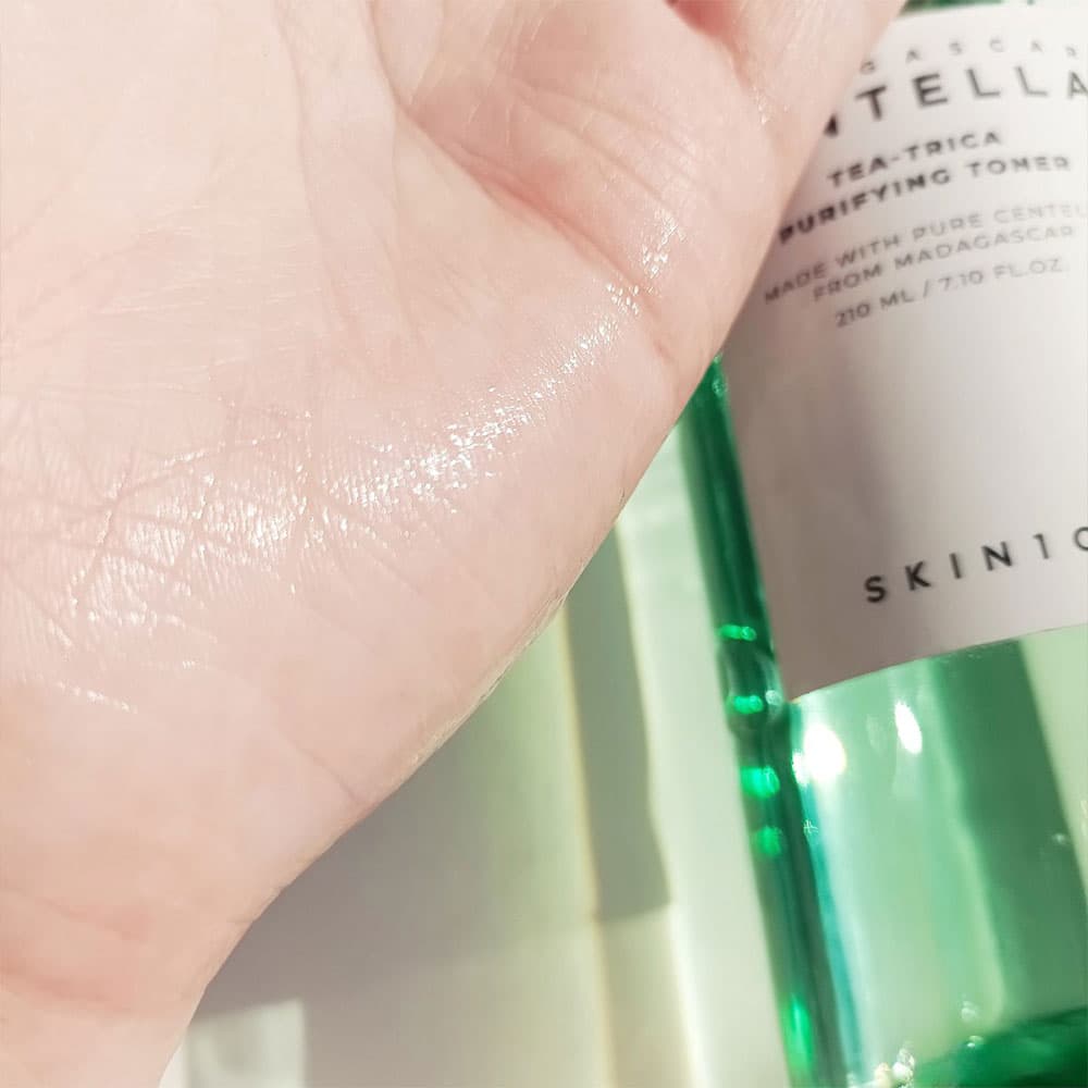 تونر ضد جوش و پاک کننده صورت چای تریکا سنتلا ماداگاسکار اسکین SKIN1004 حجم 210 میل — تصویر ۳