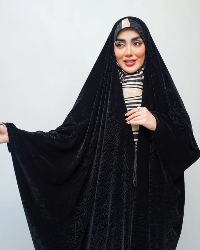 چادر عربی جده مخمل ونوس ایتالیا طرح هزاره — تصویر ۴