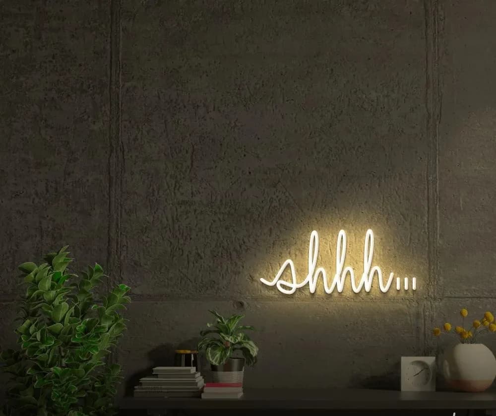 تابلو نئون طرح نوشته ” …shhh ” کد 061