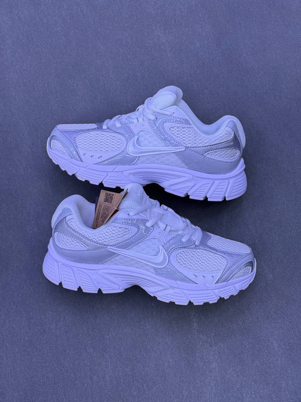 کتونی زنانه ویتنام نایک وی فایو nike v5