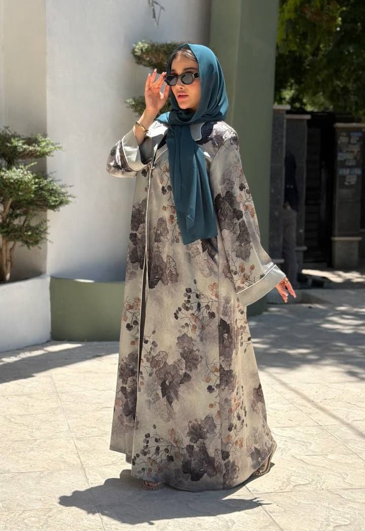عبای اسپرت با پارچه ساتن ژاکارد ابریشم