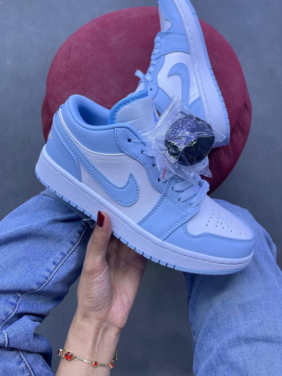 کتونی زنانه و دخترانه نایک جردن nike jordan