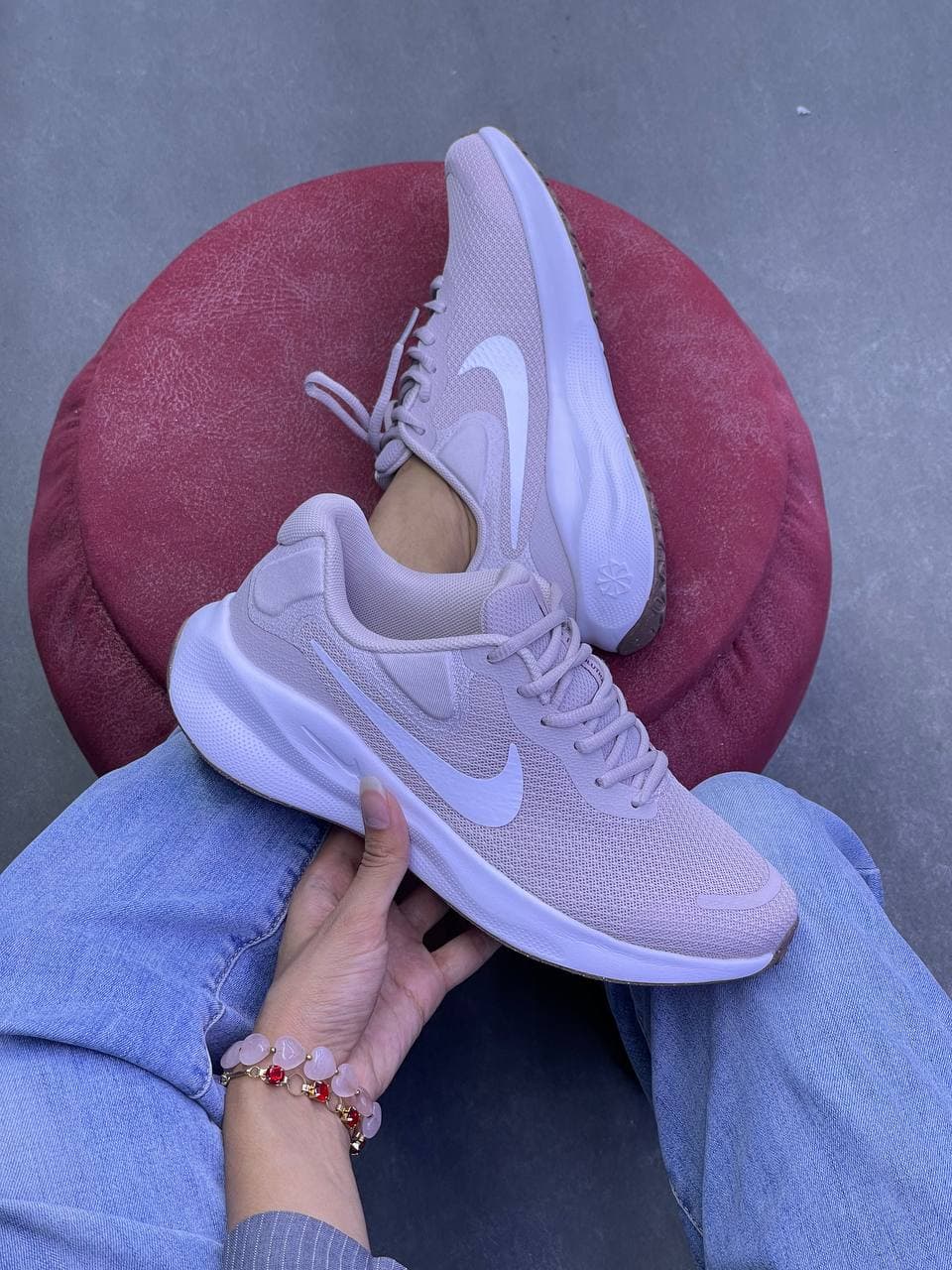 کتونی زنانه نایک رولیشن nike