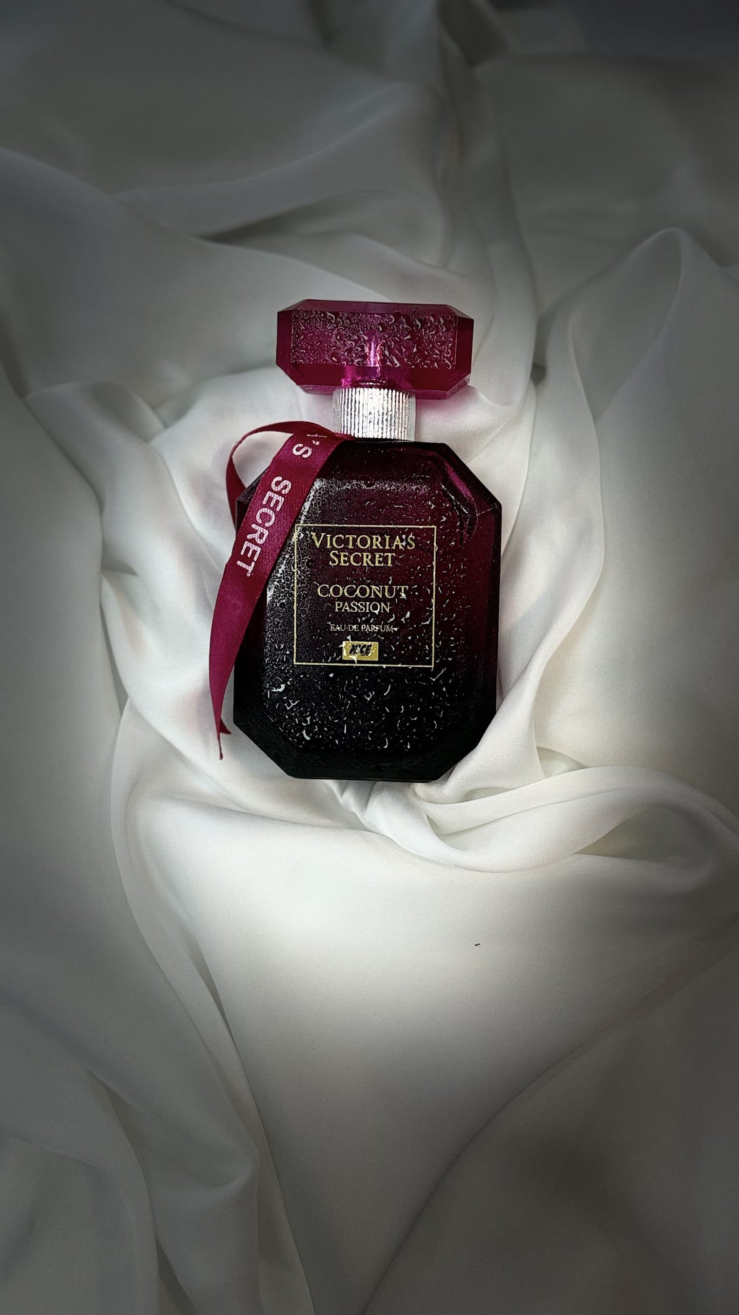 عطر ادکلن ویکتوریا سکرت