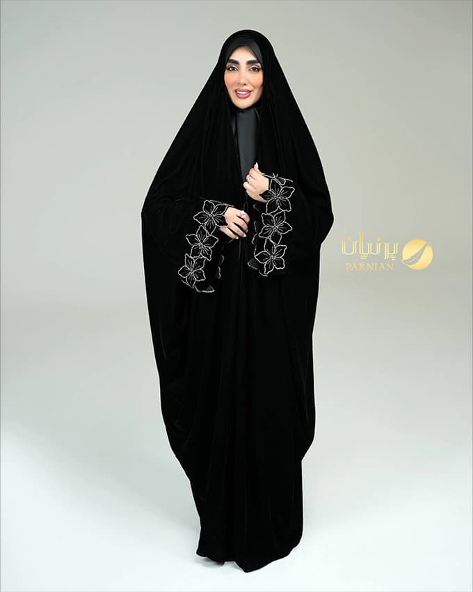 چادر عربی اشرافی مخمل ونوس ایتالیا فرزانه نقره ای