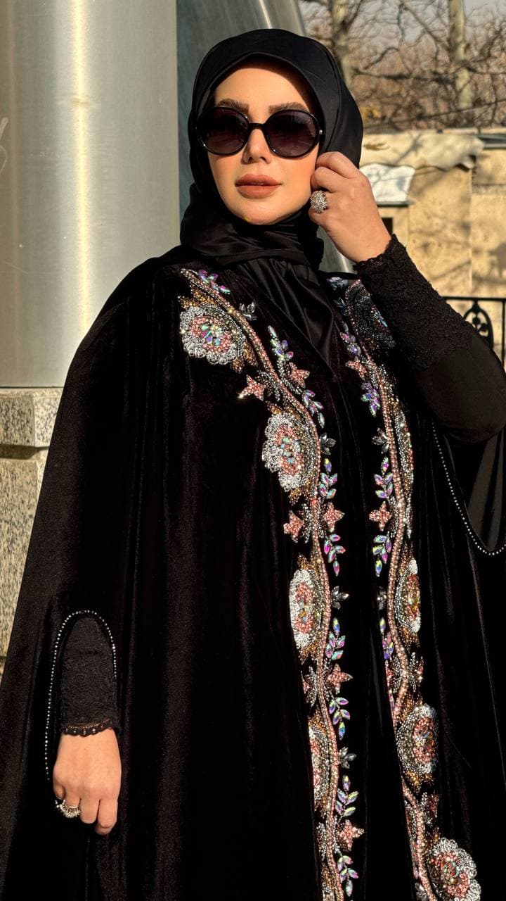 شنل مخمل ونوس جواهر دوزی vip — تصویر ۳