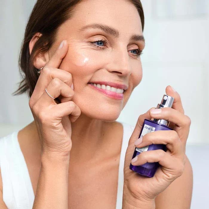 سرم پلاتینیوم لیفت آون AVON سفت کننده پوست صورت حجم 30 میل — تصویر ۳