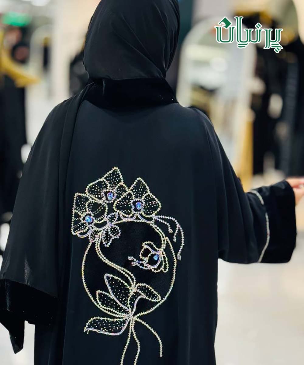 مانتو عبا ندا قطری