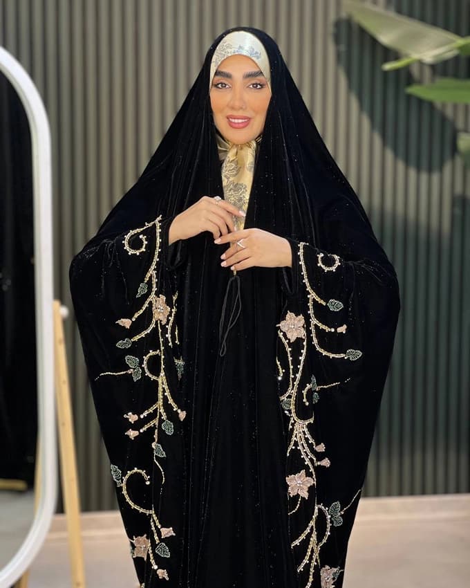 چادر عربی جده مخمل ونوس ایتالیا چهار فصل نورا — تصویر ۲