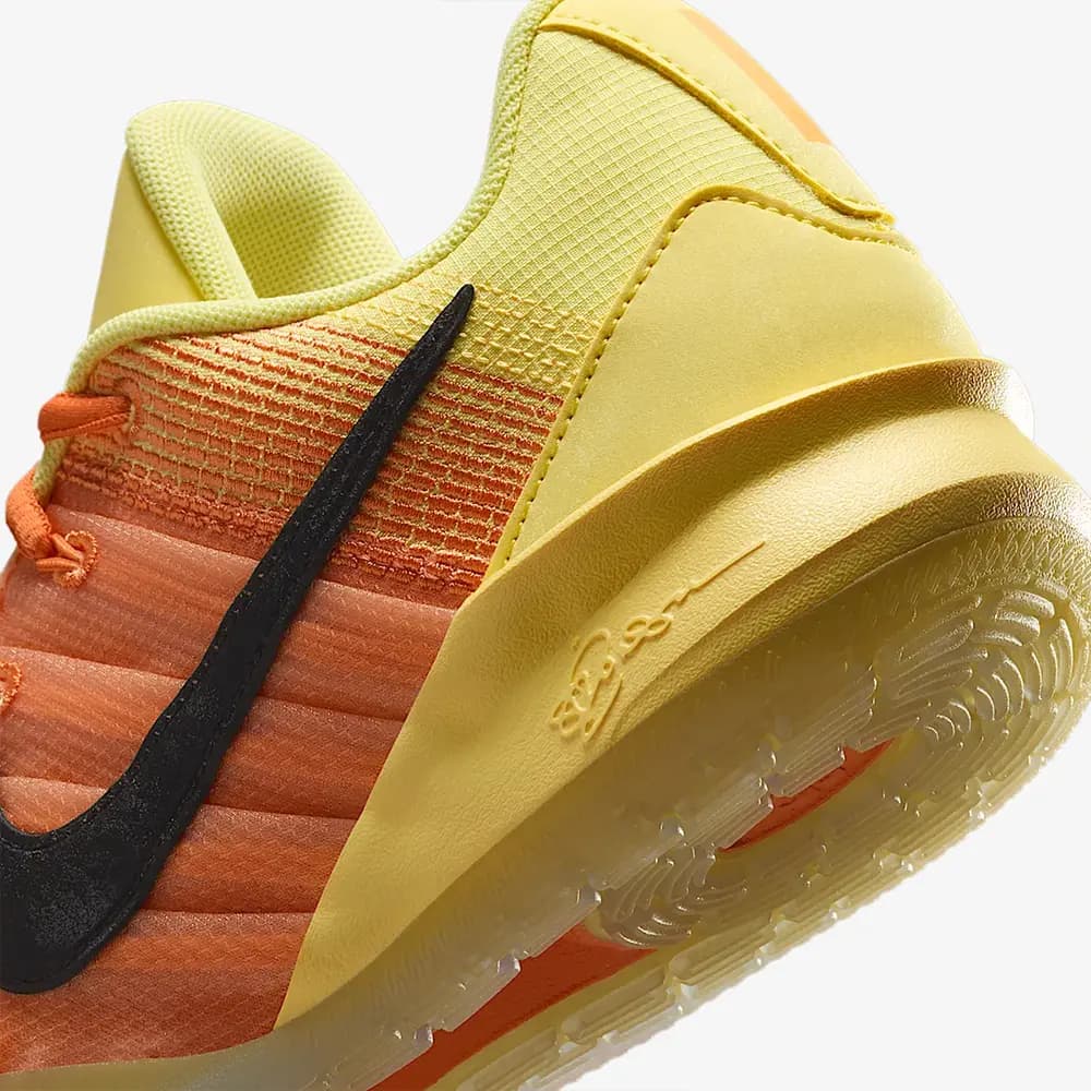 کتونی بسکتبال نایک سابرینا 3 – Nike Sabrina 3 Bring the Heat — تصویر ۸