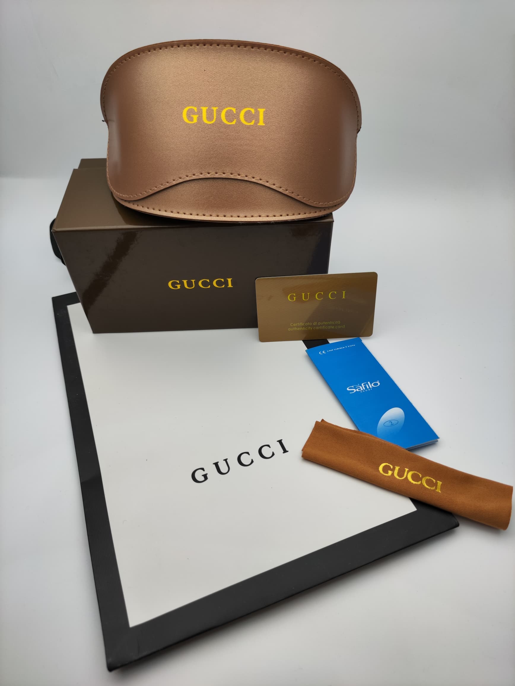 پک اورجینال و کامل جا عینکی گوچی (Gucci)؛ ست لاکچری مدل Safilo