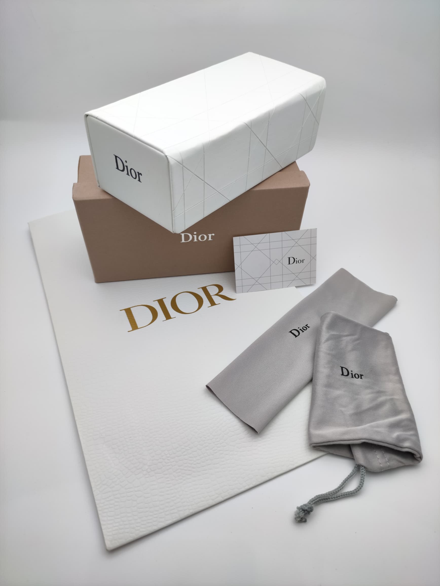 پک جاعینکی اورجینال دیور (Dior)