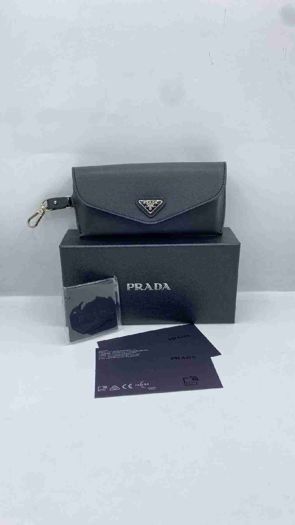 پک اورجینال عینک برند پرادا (PRADA) با تمام تجهیزات — تصویر ۶