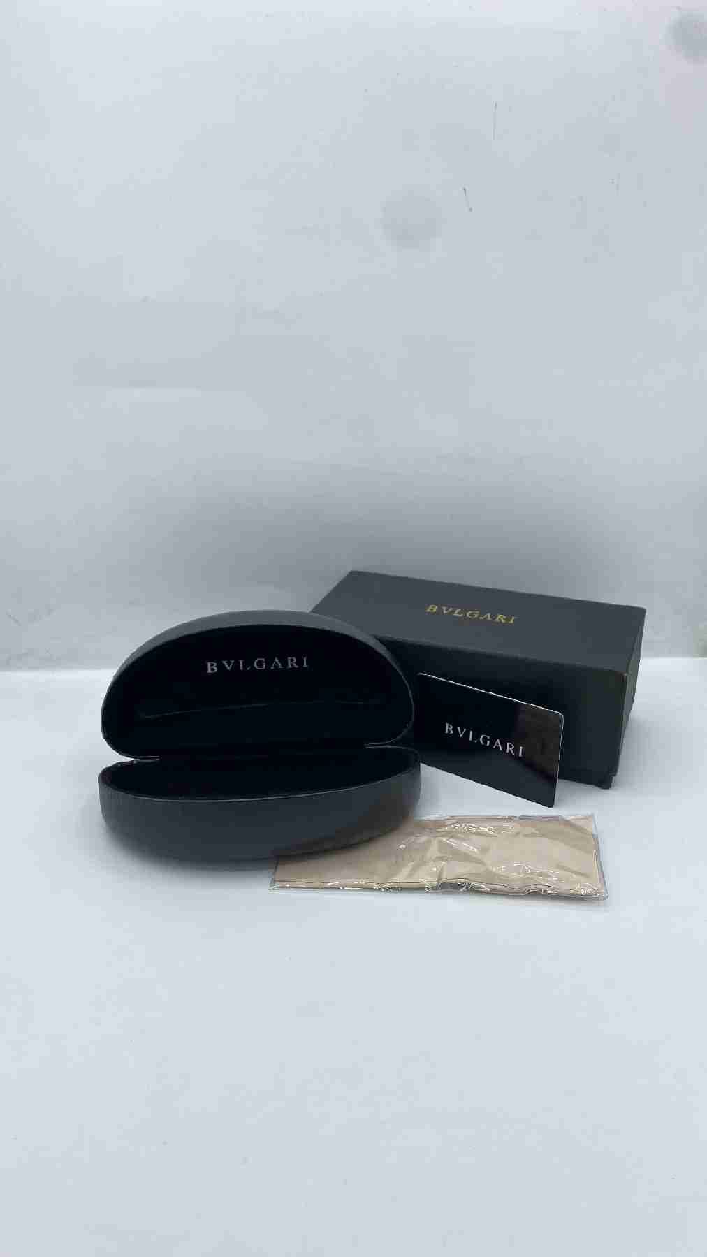پک اورجینال عینک برند بولگاری (BVLGARI) با تمام تجهیزات — تصویر ۴