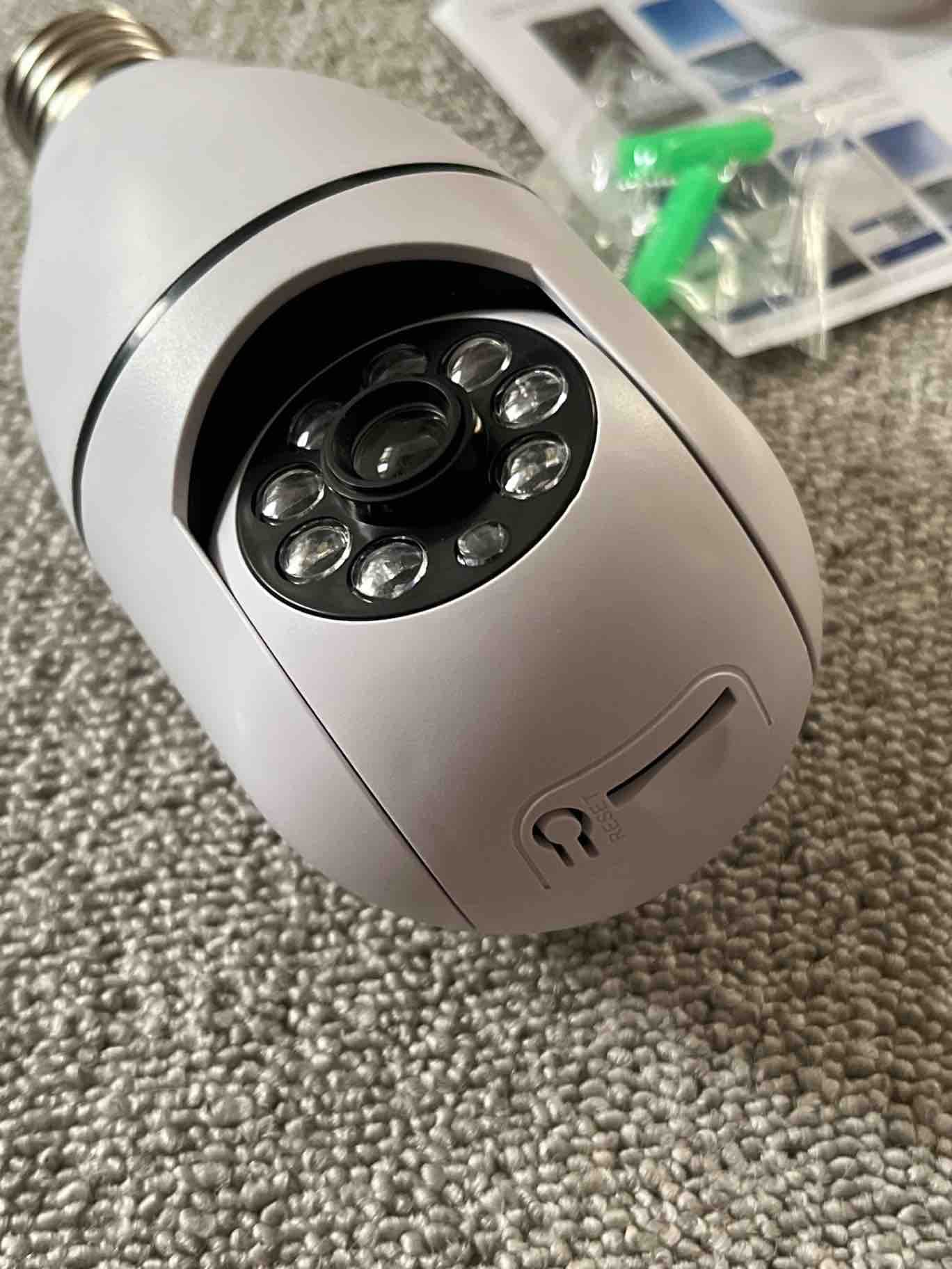 دوربین مداربسته چرخشی بی سیم وای فای دار مدل v380 — تصویر ۴