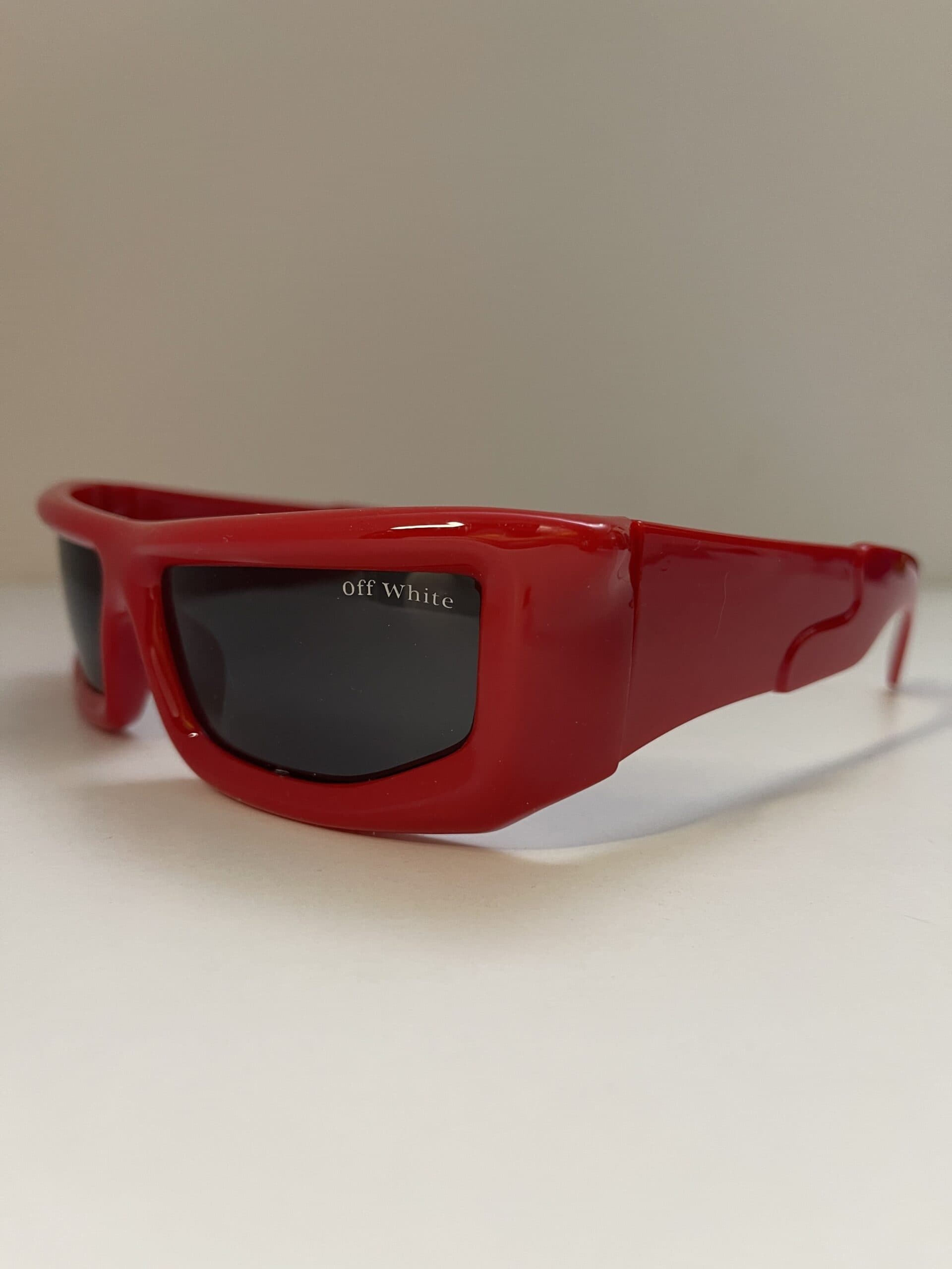 عینک آفتابی مدل OFF WHITE اسپرت — تصویر ۳