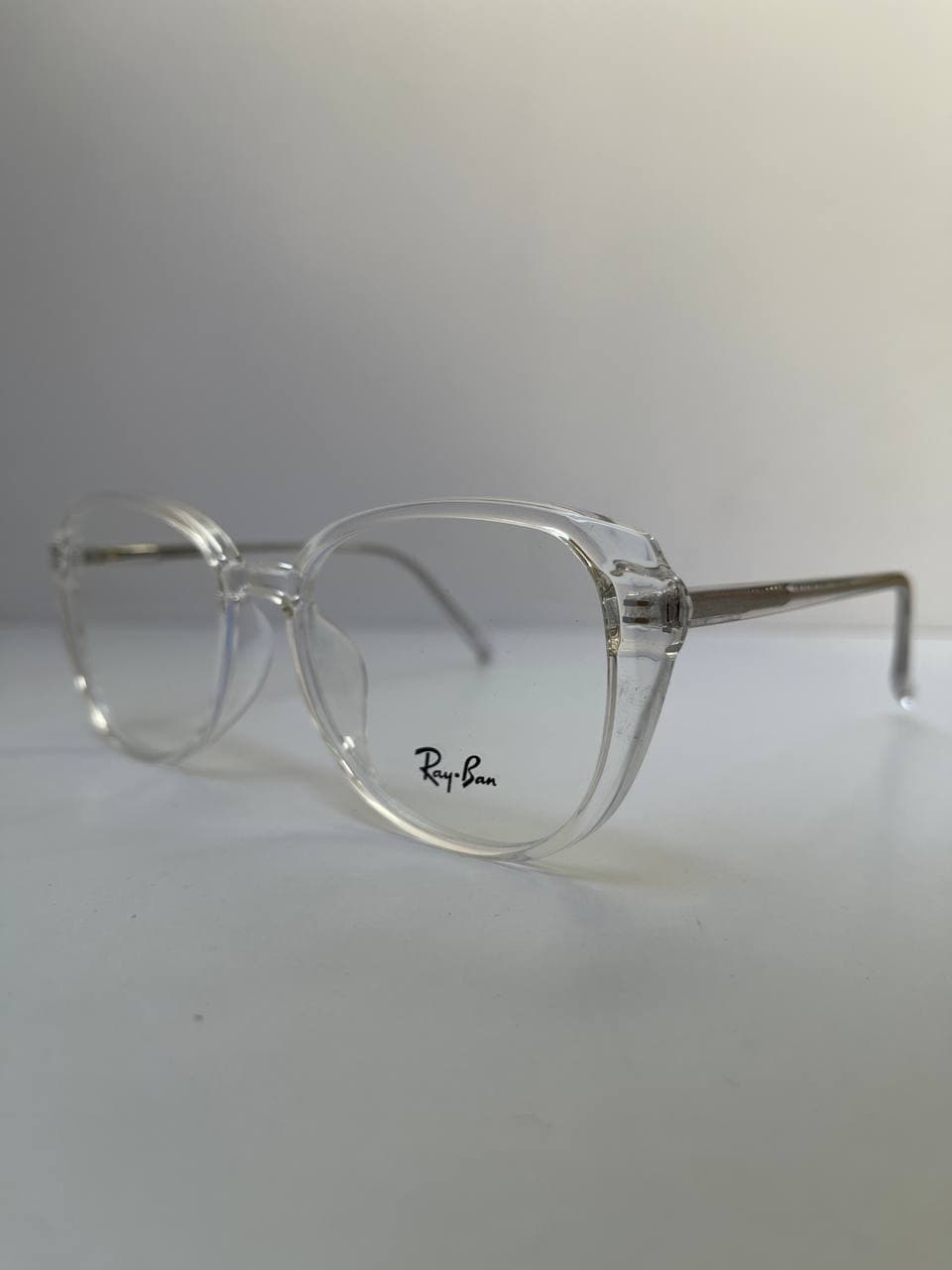 عینک طبی ری بن مدل Classic Oval فریم ضخیم سبک دسته TR90 کد 28004 — تصویر ۶